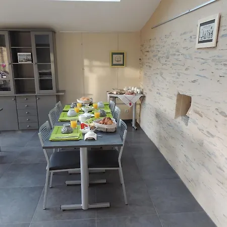 Les Du Meunier Hostel Juigne-sur-Loire