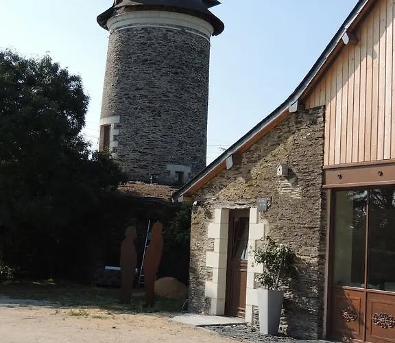 Les Du Meunier Hostel Juigne-sur-Loire